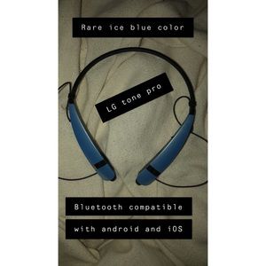 ❌ SOLD ❌ Bluetooth headphones